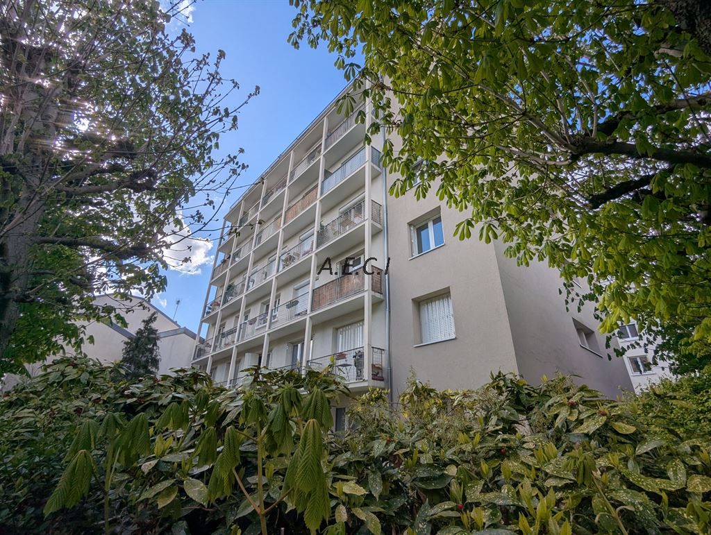 appartement 3 pièces en location sur COURBEVOIE (92400)