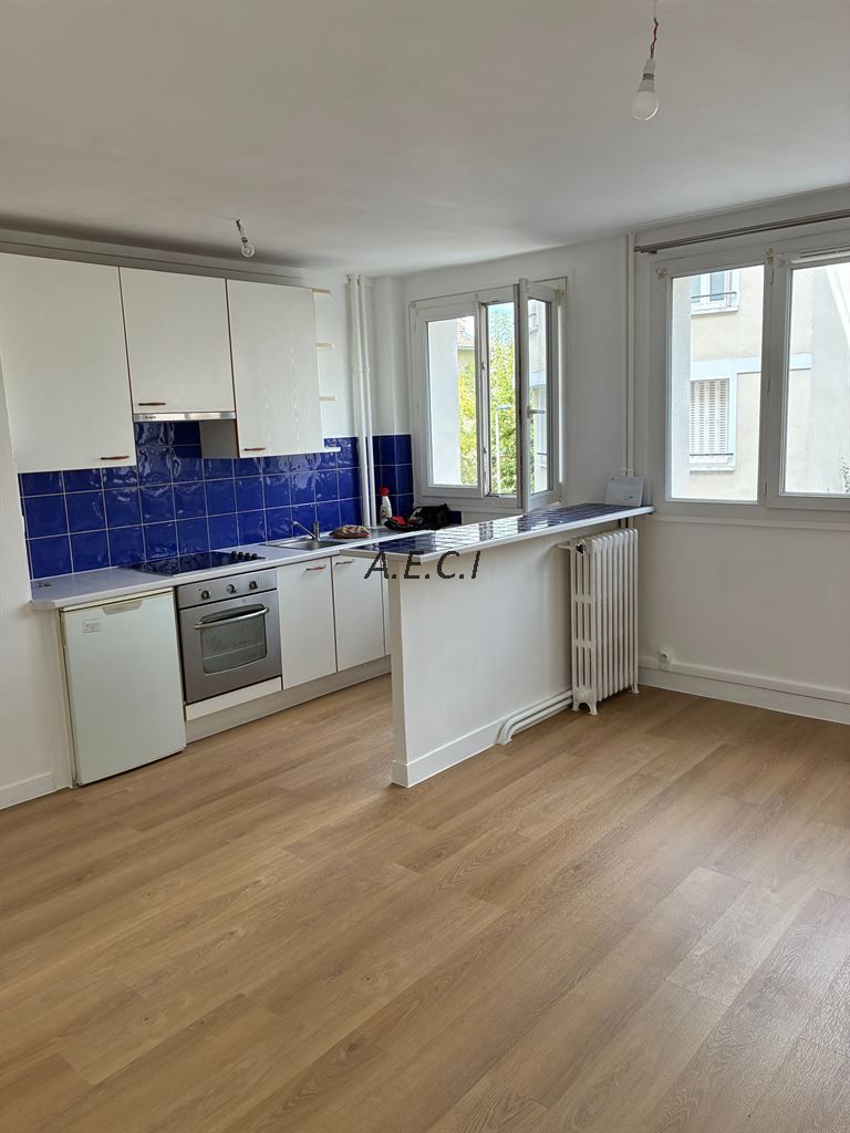 appartement 1 pièce en vente sur BOIS COLOMBES (92270)